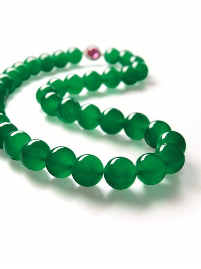 Jadeite Bead Necklace.jpg